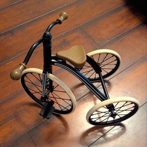 Pre-owned Retired American Girl Doll Samantha's 3 wheeled Bicycle/Tricycle